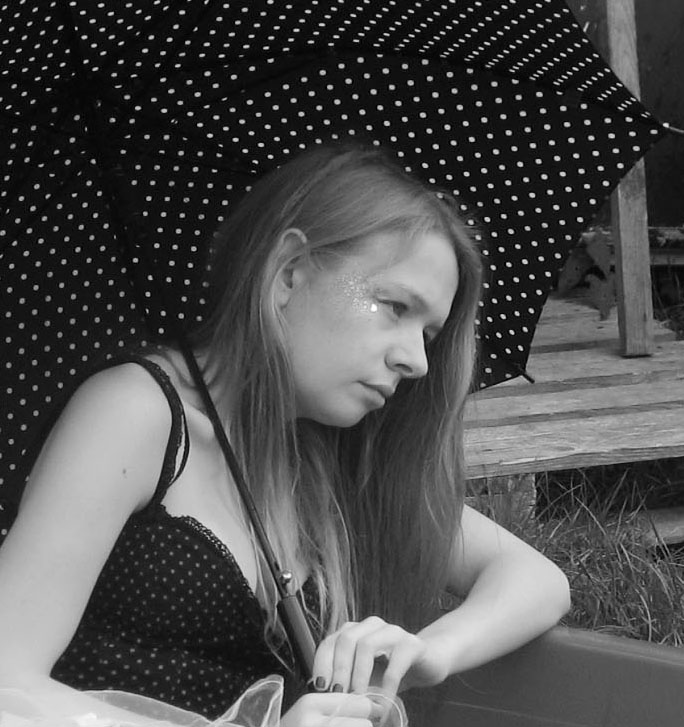 Sparkle In Her Eye by mouseonmeds on DeviantArt