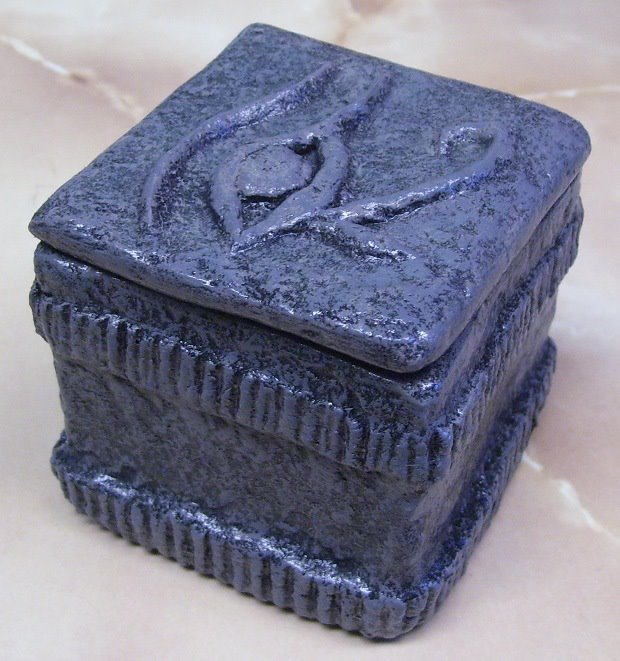 Eye of Horus paper clay trinket box