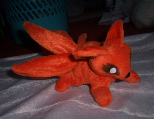 Mini magnet plush: Kyuubi