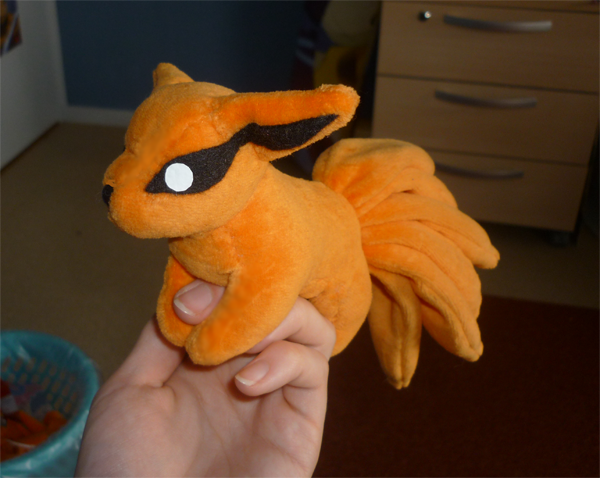 Mini magnet plush:Kyuubi 2more by CyanFox3 on DeviantArt