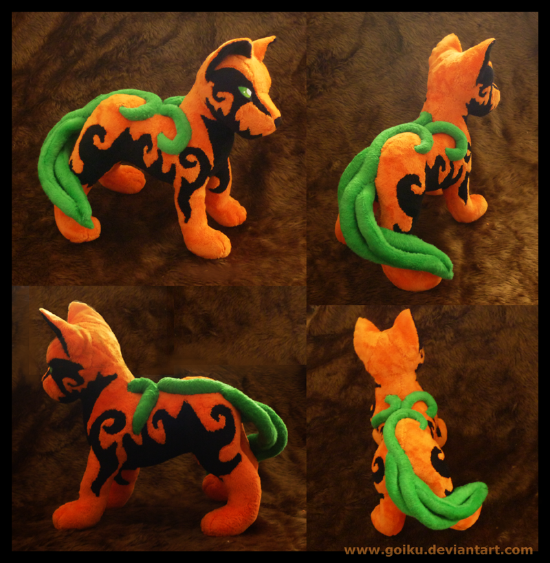 Halloween plush 2012: Pumpkin dog