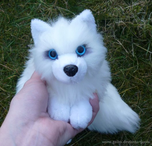 Arctic fox - small floppy 1