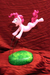 Surprised Pinkie Pie Sculpt