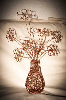 flower vase - copper wire (wire art)