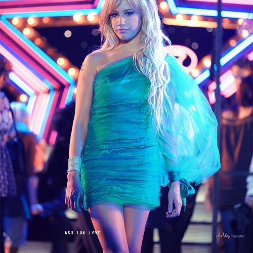 she is irreplaceable. by Letscrankitup on DeviantArt