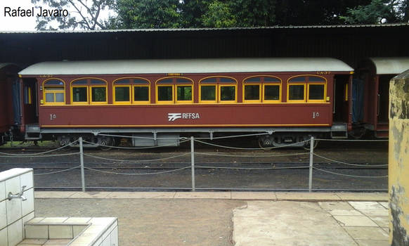 RFFSA passenger car in Anhumas station
