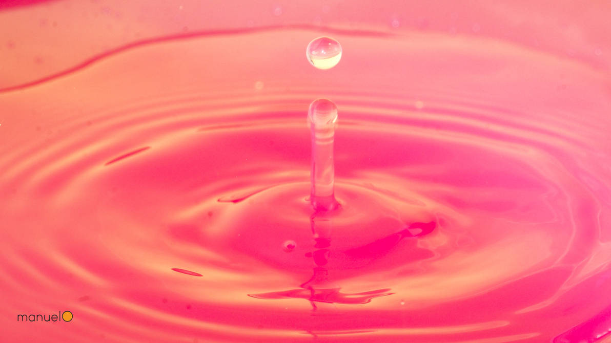 Вода стала розовой. Розовая вода в бассейне. Розовая вода. Вода розового цвета. Вода красиво.