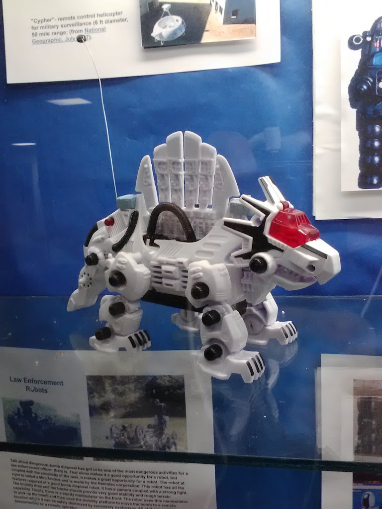 Bootleg Zoids hybrid