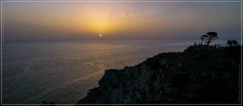 Almost Sunset from Capo Vaticano by Drakei