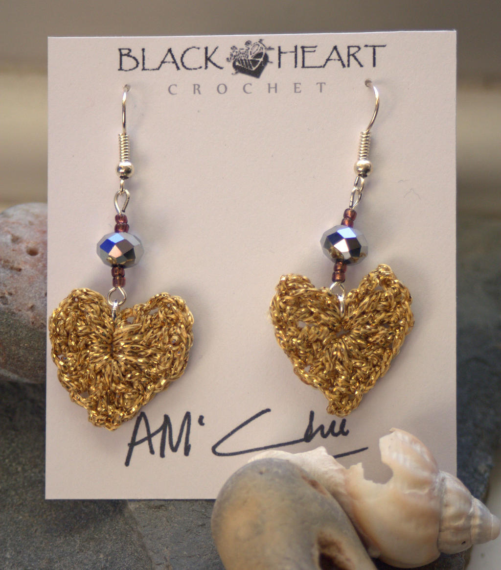 Golden heart crochet earrings