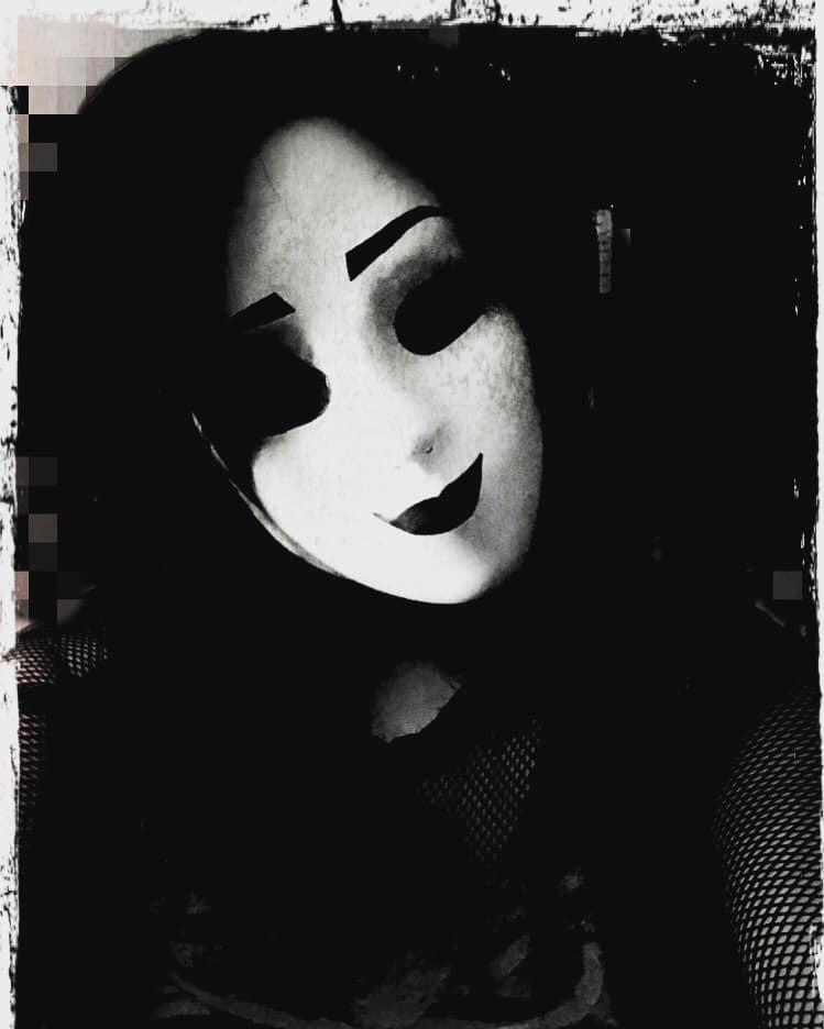 Jane The Killer Cosplay By CreepyGothCosplayer On DeviantArt jane-the-killer-cosplay-by-creepygothcosplayer-on-deviantart