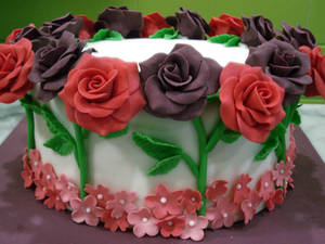 18 Rose Cake