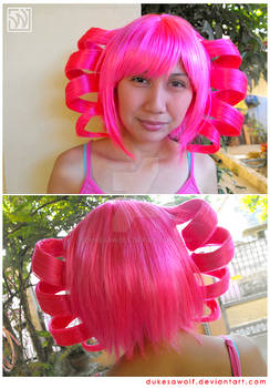 Wig: Pink Curls