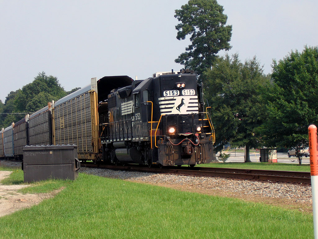 Norfolk Southern GP-38-2 5153