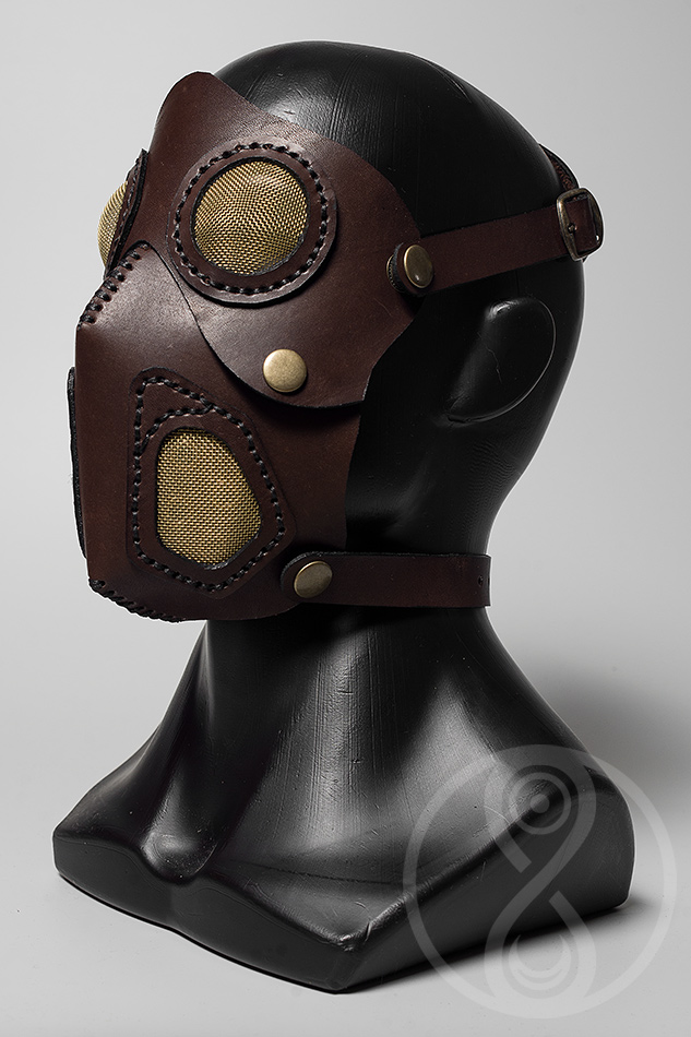 Cremator leather mask