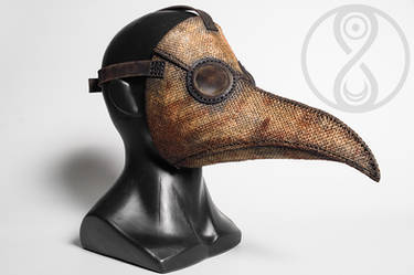 Scarecrow plague doctor mask