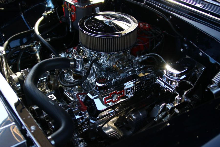 Chromed Chevy Engine Chrome Chevy engine by finhead4ever on DeviantArt