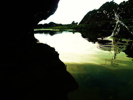 Rock Pool Splash