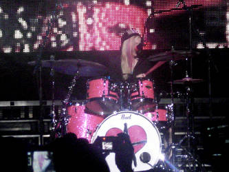 Avril Lavigne -V-