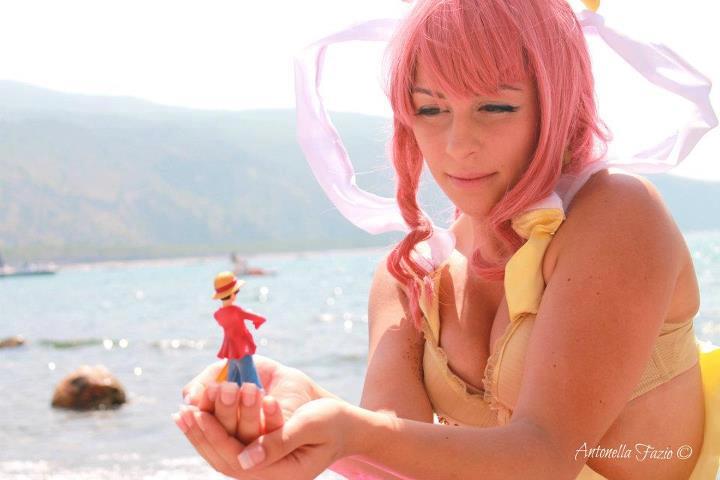 ' I'll protect you,Shirahoshi ' ,One Piece cosplay