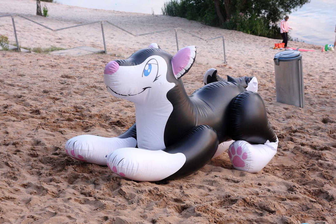 inflatable Sharpclaw by schorse1000 on DeviantArt