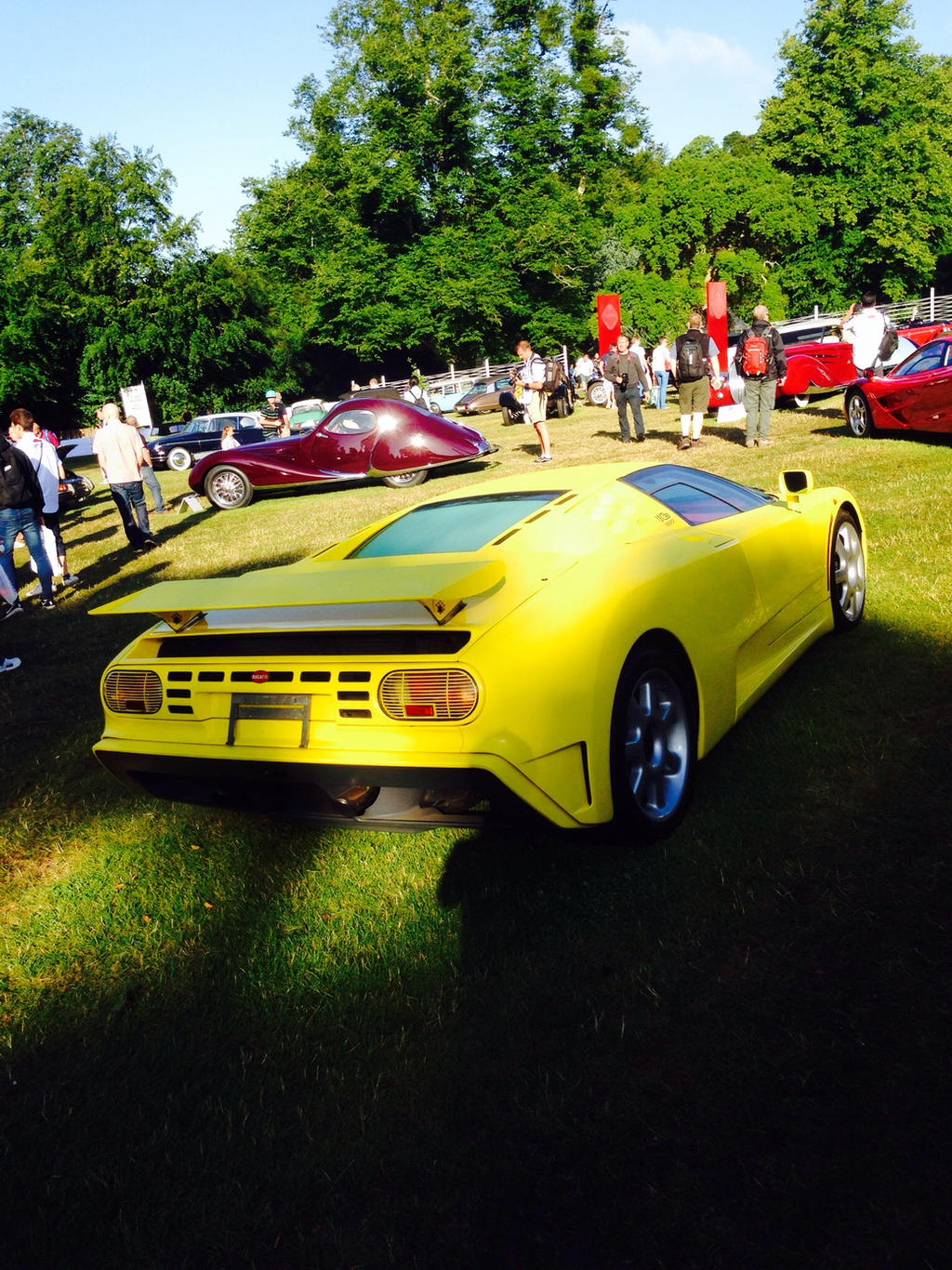 Bugatti Eb110 Rear View 1995 bugatti eb 110 ss rear by Car-lover33 on DeviantArt