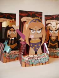 Shakespeare v Lovecraft 3D Paper Toys!!! by drobrien