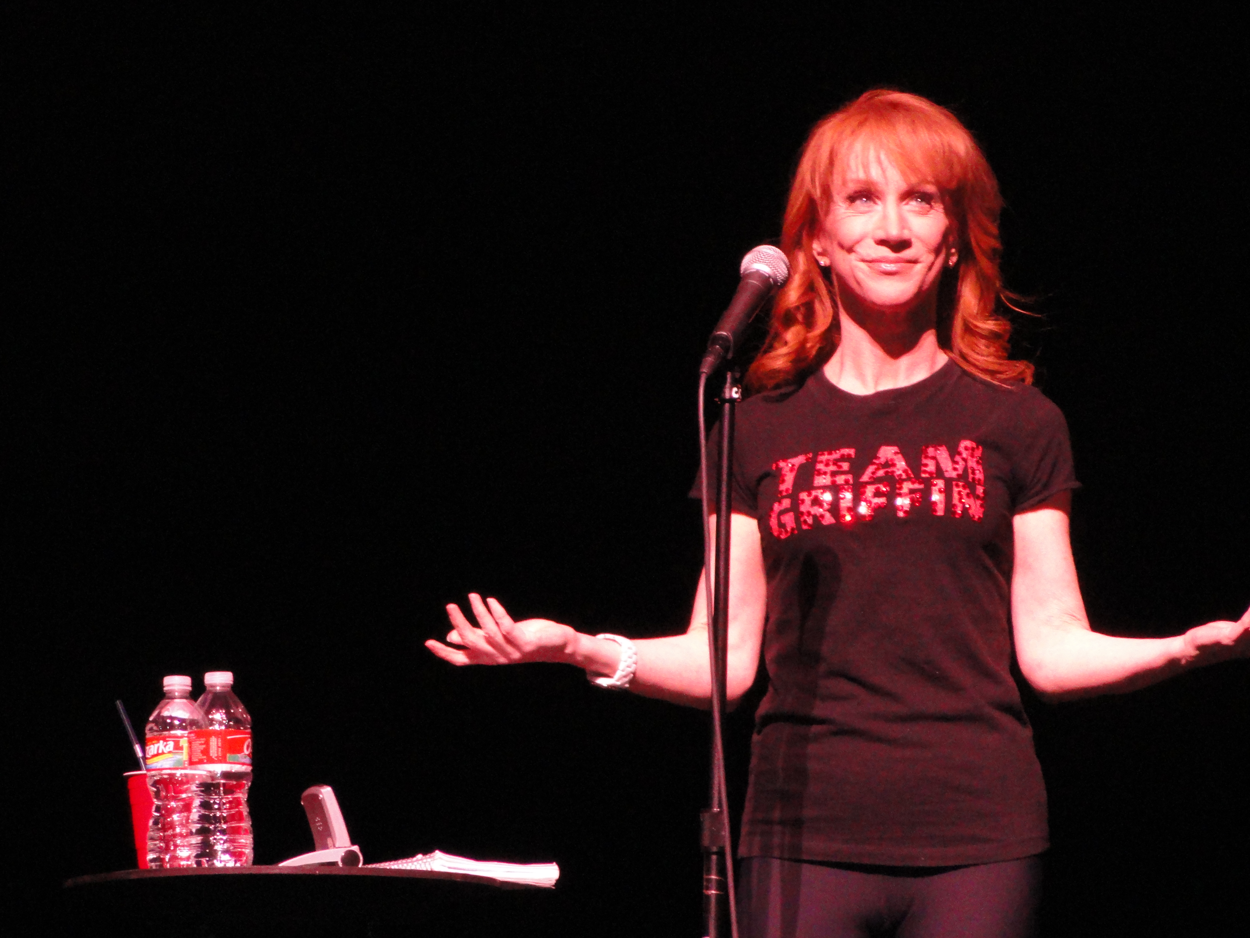 Kathy Griffin Photo 01