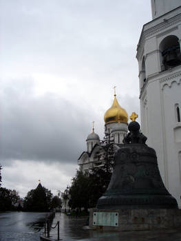 Churches and a bell in Kremlin
