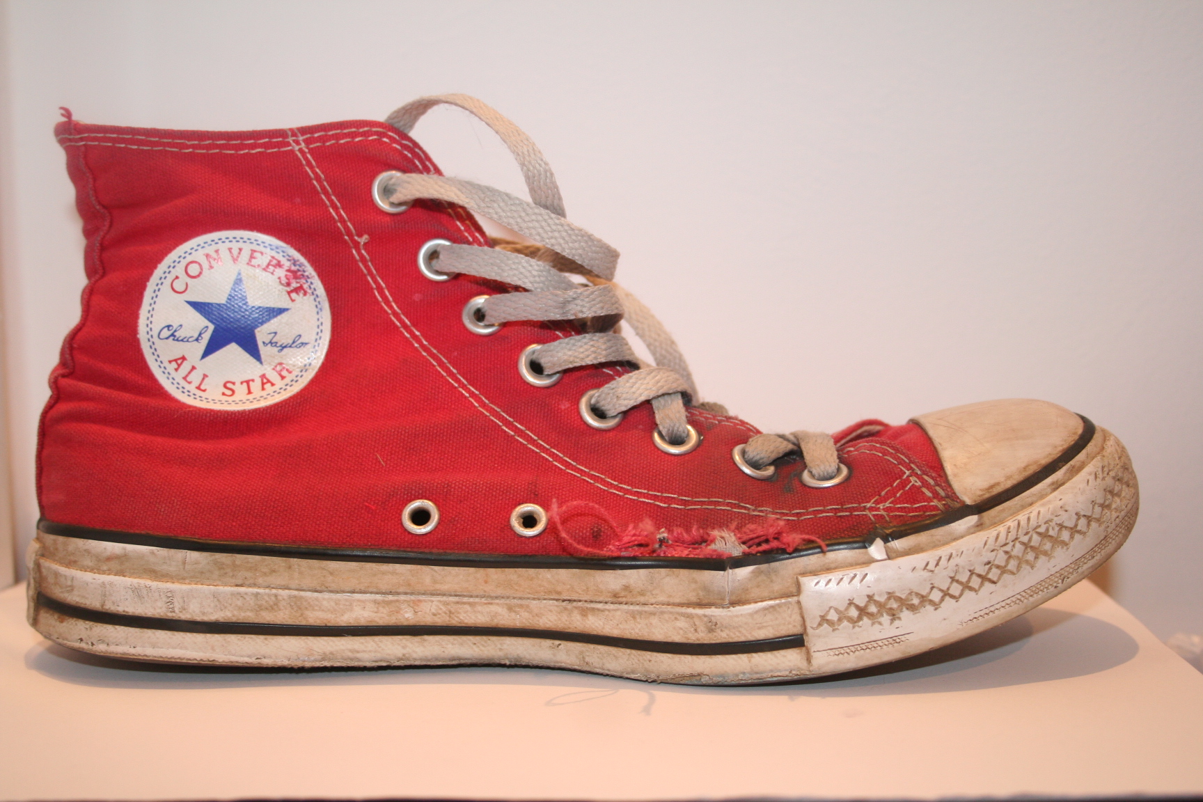 Shoe Stock - Red Converse02
