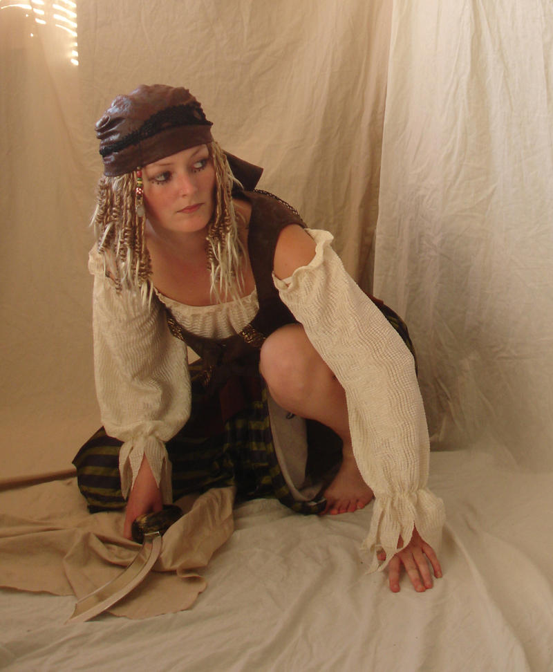 Pirates - The Wench 5
