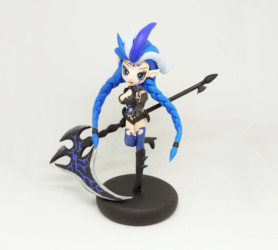 beth - summoners war figure handmade clay