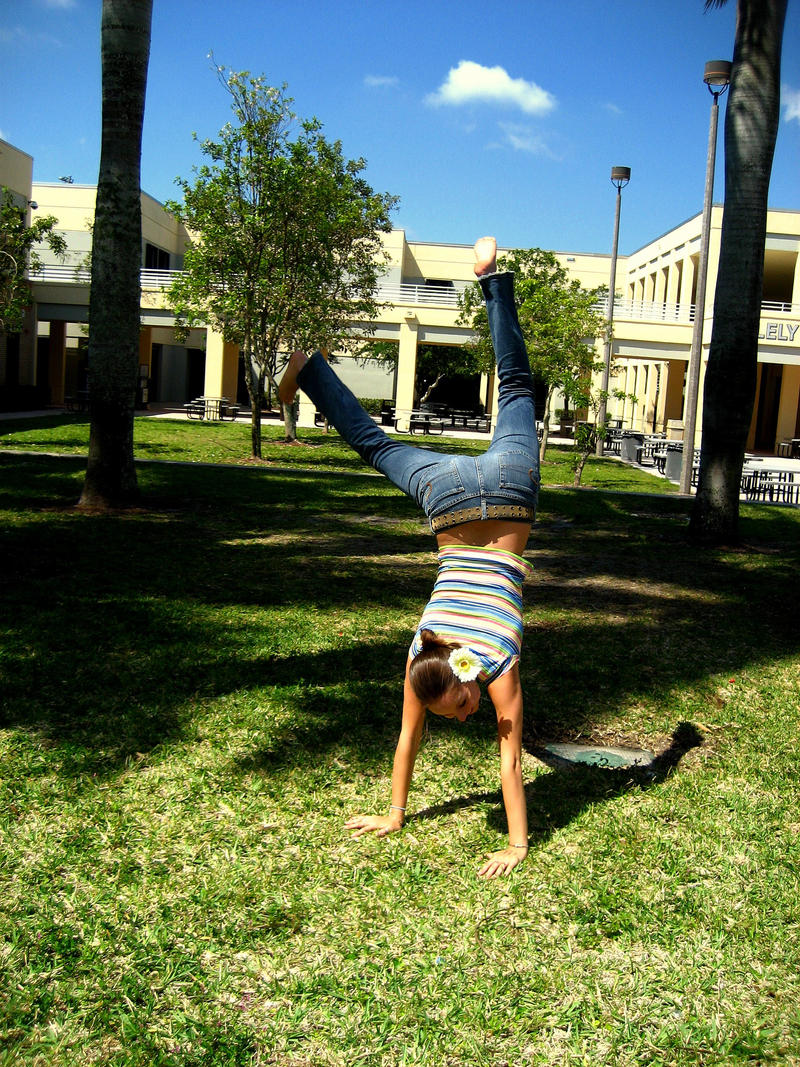 Handstand by jstone239 on DeviantArt