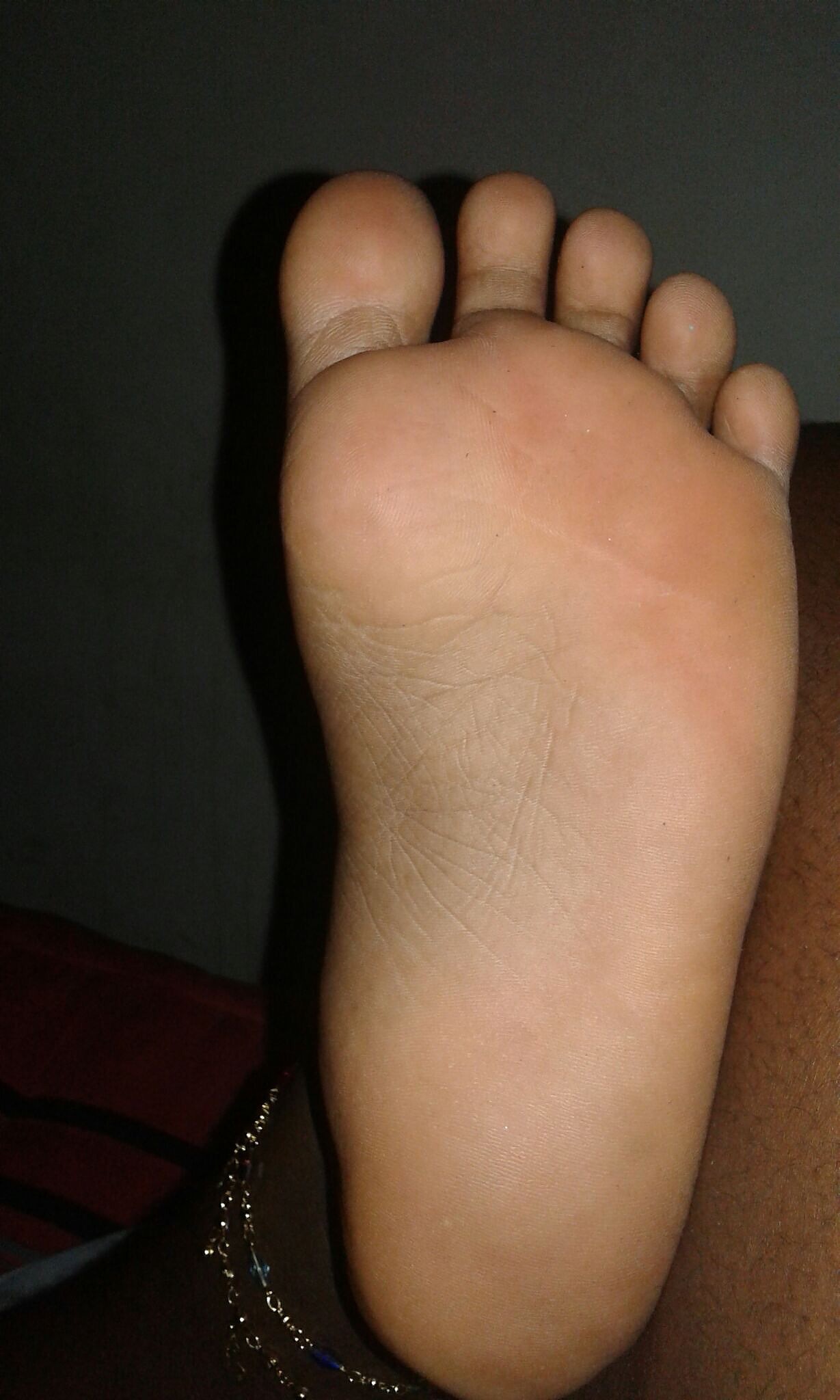 Feet female badoo