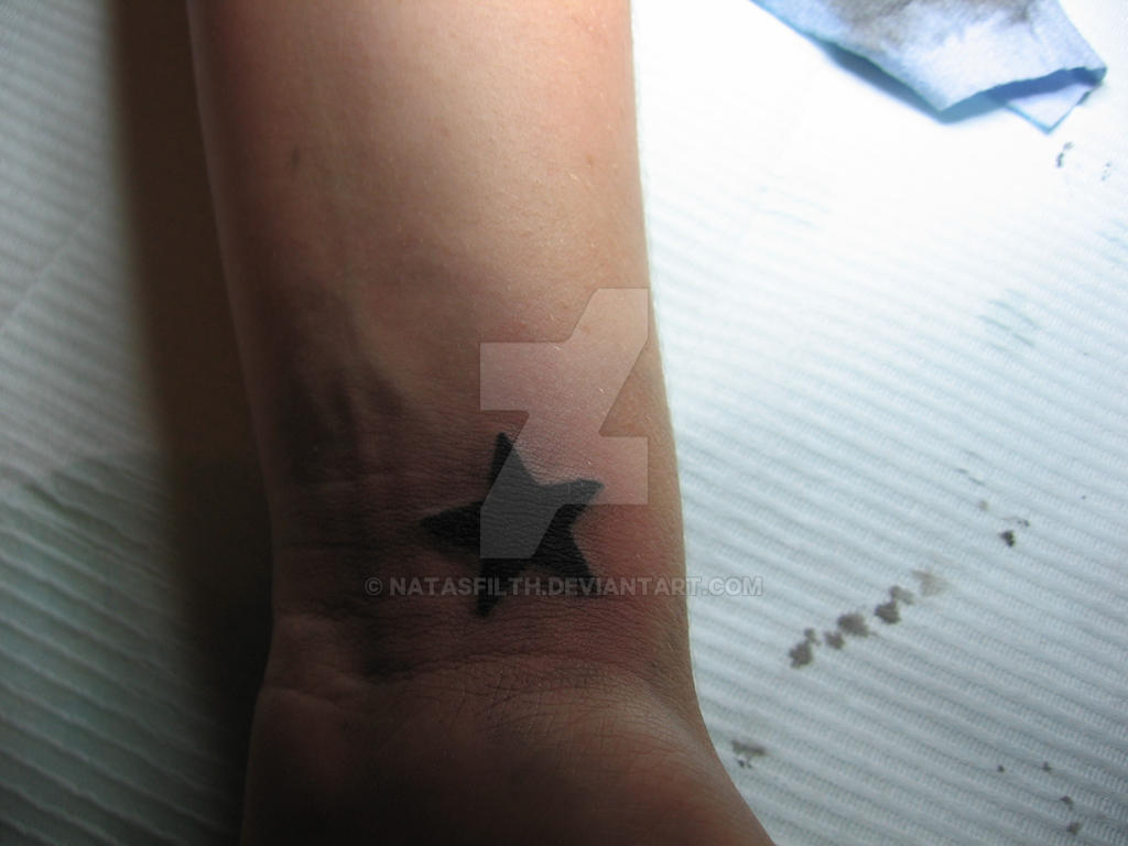 3 Black Stars Tattoo - Photo 3