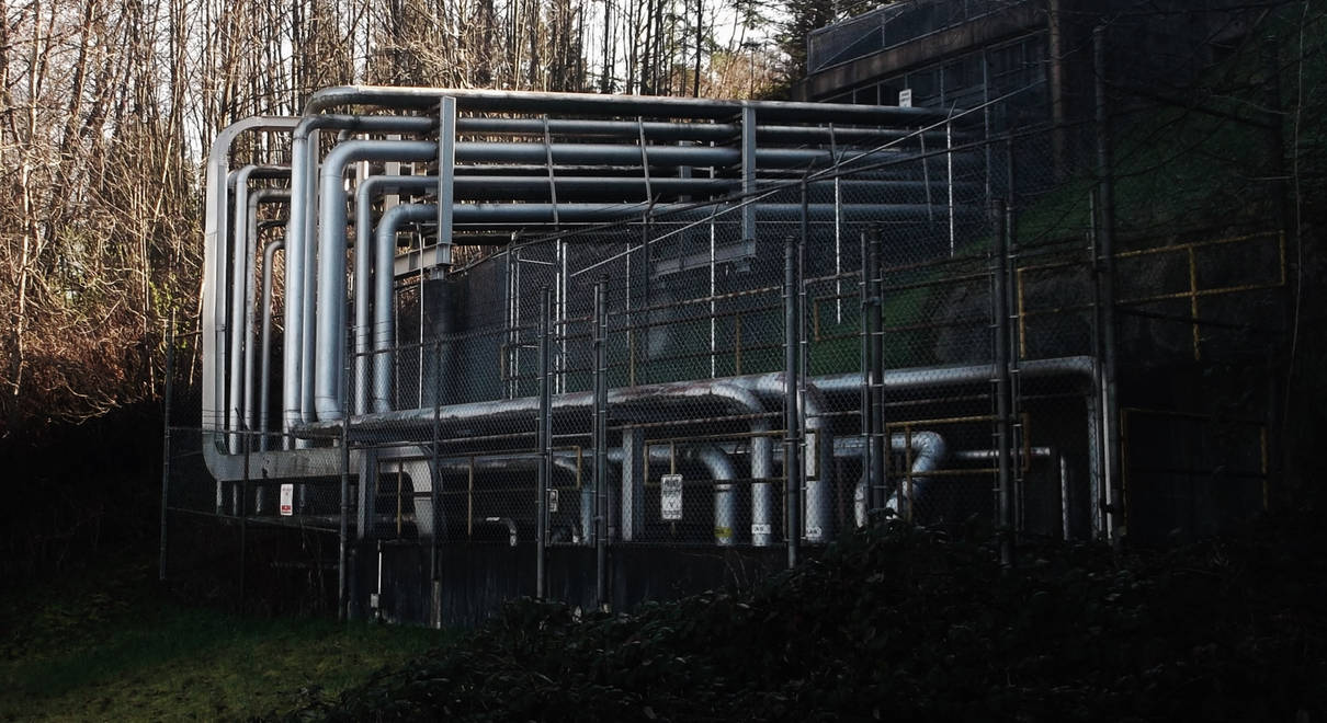End Less Pipe Endless pipes by lucium55 on DeviantArt