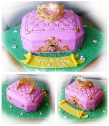 pink jewelry box cake