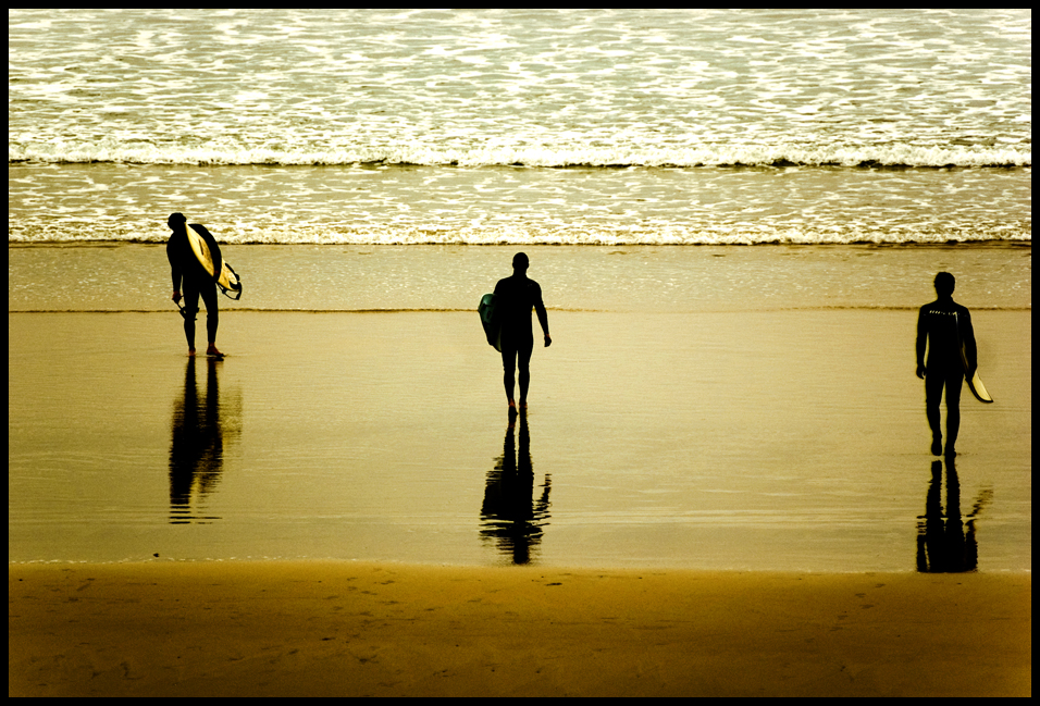 Surfing the Pacific v.4