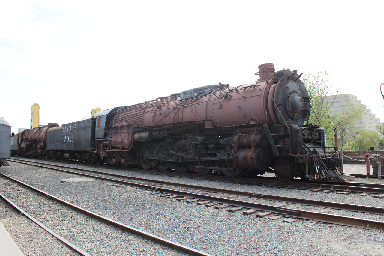 Santa Fe Engines 5021 and 2925 by NitzkaPhotography on DeviantArt