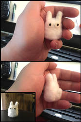 Needle Felt White Chibi-Totoro