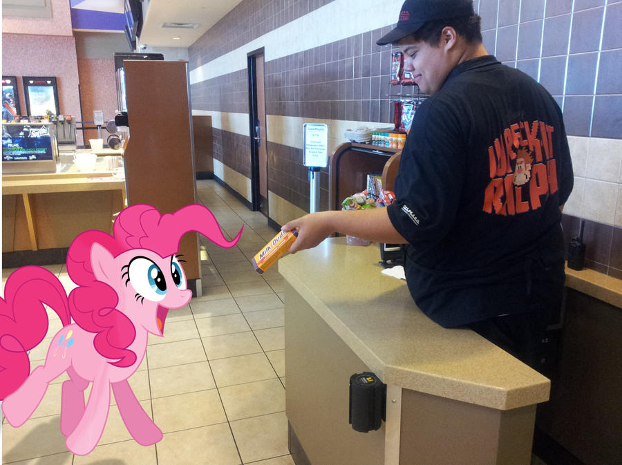 Hunger Rumbling Pinkie Pinkie Loves Her Sugar by EMedina13 on DeviantArt