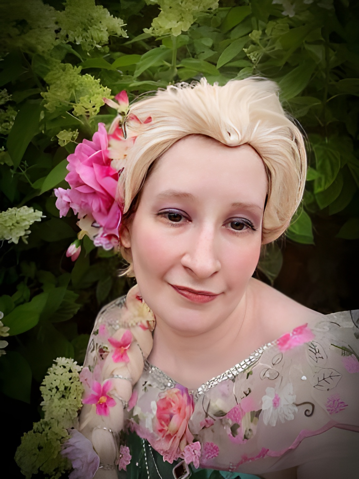 Spring Fever Elsa Cosplay by keepdreamingcosplay on DeviantArt