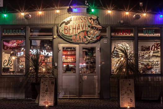 Miss Behave Bar