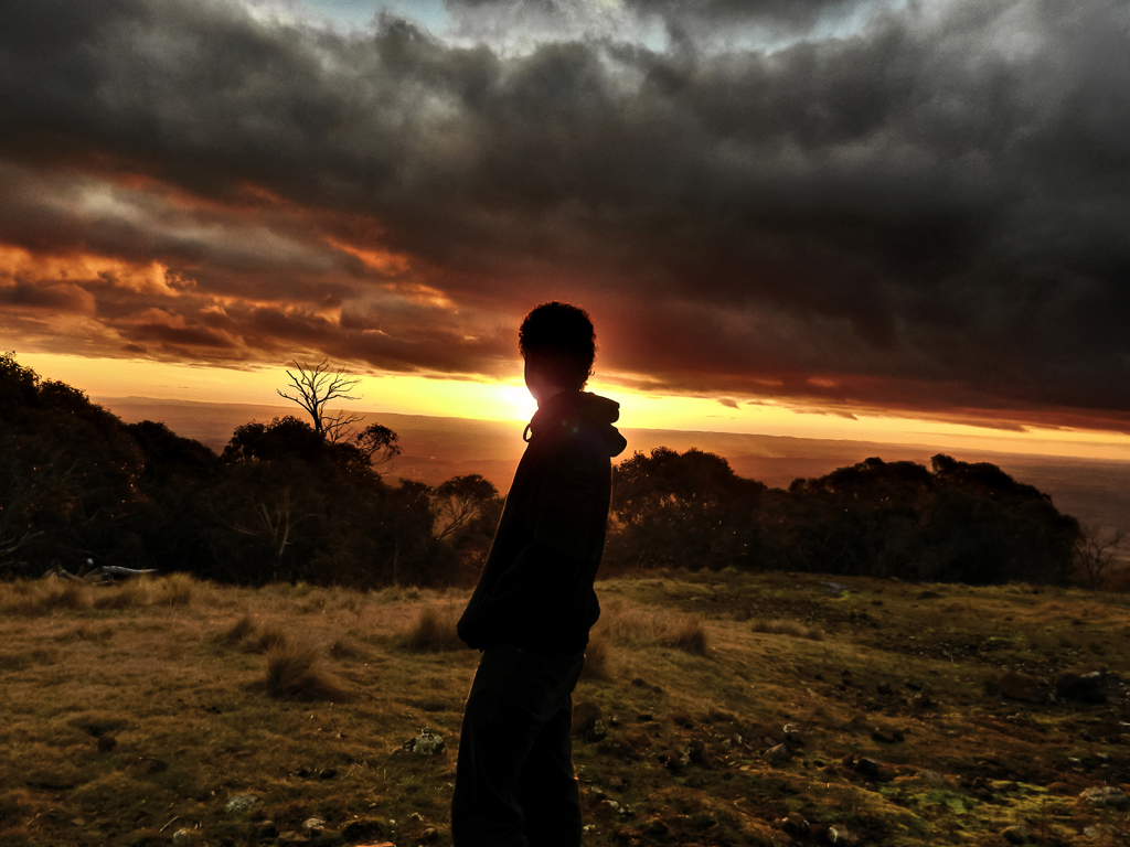 Download 77 Background Foto Cowok HD Terbaik - Download Background