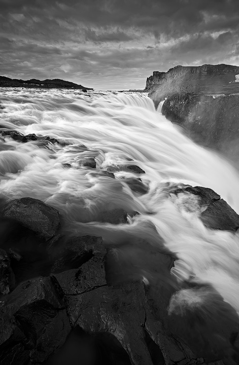 Dettifoss, Iceland BW