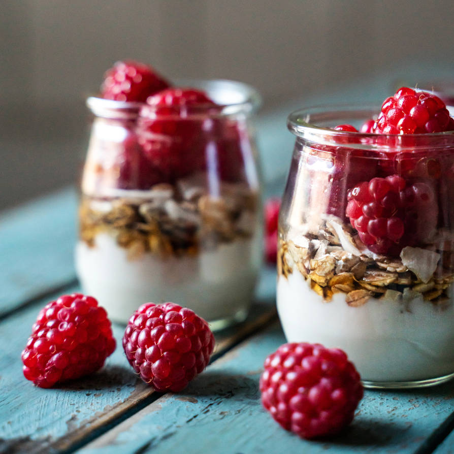 raspberry cereal yoghurt