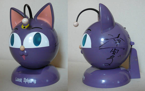 Luna Sphere w-Keiko Han Sig