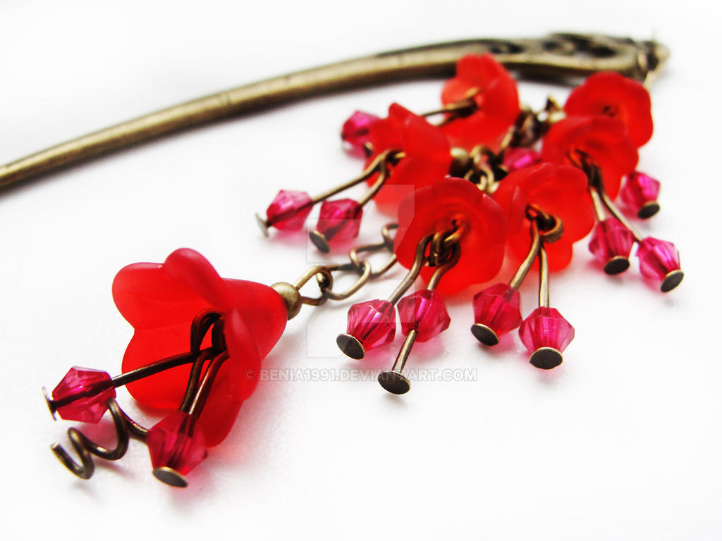 FOR SALE Hairstick with red lucite flowers by Benia1991