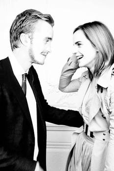 Dramione - Feltson - Look at Me