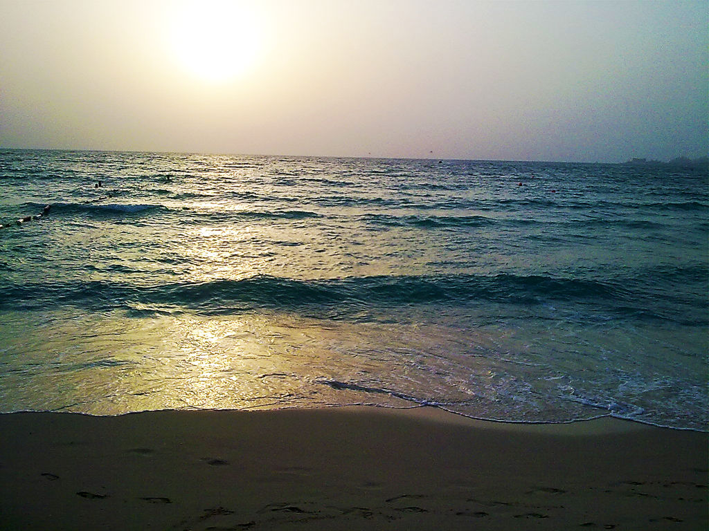 Jumeirah Beach - The Gulf at Dusk